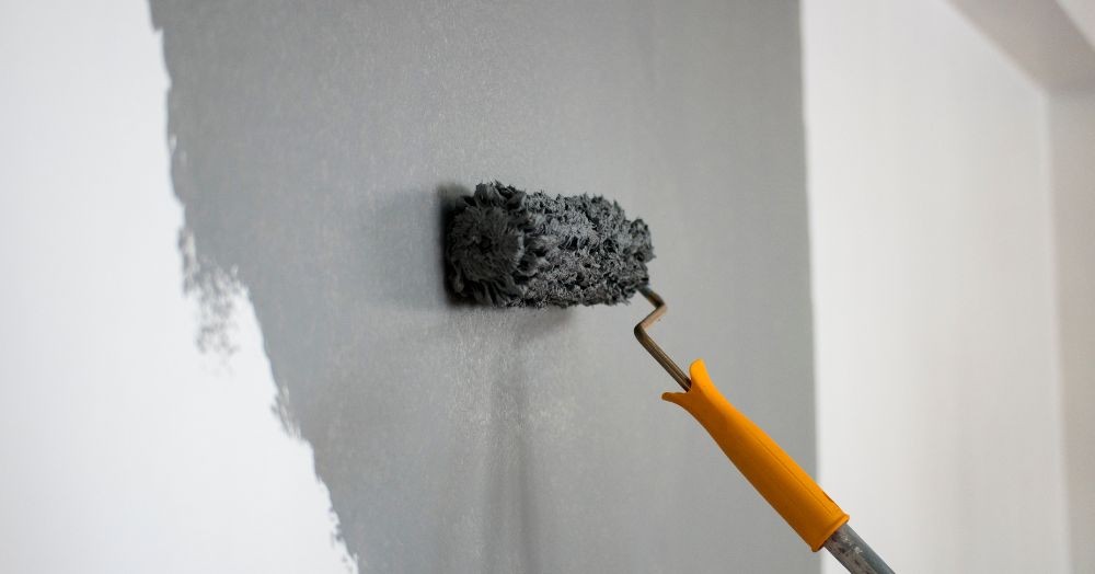 Should you decorate before you put your house on the market? Should you decorate before you put your house on the market?
